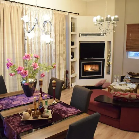 Five Stars In Apartman Tríkala