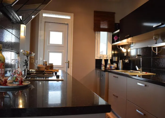 Five Stars In * Tríkala